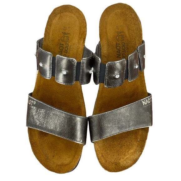 Naot Distressed Silver Metallic Rhinestone Slip-On Sandals - Sz 41(UK)/10 (US) - Picture 1 of 13